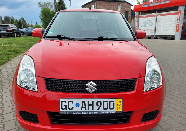 Suzuki Swift cena 14800 przebieg: 87000, rok produkcji 2006 z Poręba małe 277